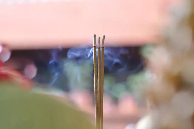 去寺院烧香许愿的10个要点,你掌握了吗? 去寺院烧香许愿的10个要点,你掌握了吗?