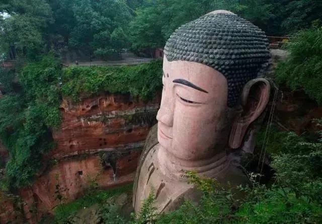 寺院里的佛菩萨像,您真的认识吗? 寺院里的佛菩萨像,您真的认识吗?