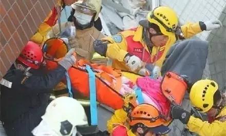 台湾206大地震,她在废墟下念佛六十小时后奇迹生还 台湾206大地震,她在废墟下念佛六十小时后奇迹生还